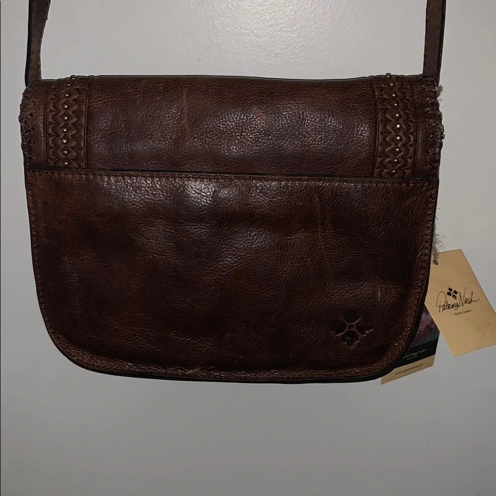 BNWT Brown Leather Crossbody Beaumont Style Bag by Patricia Nash - Picture 10 of 14